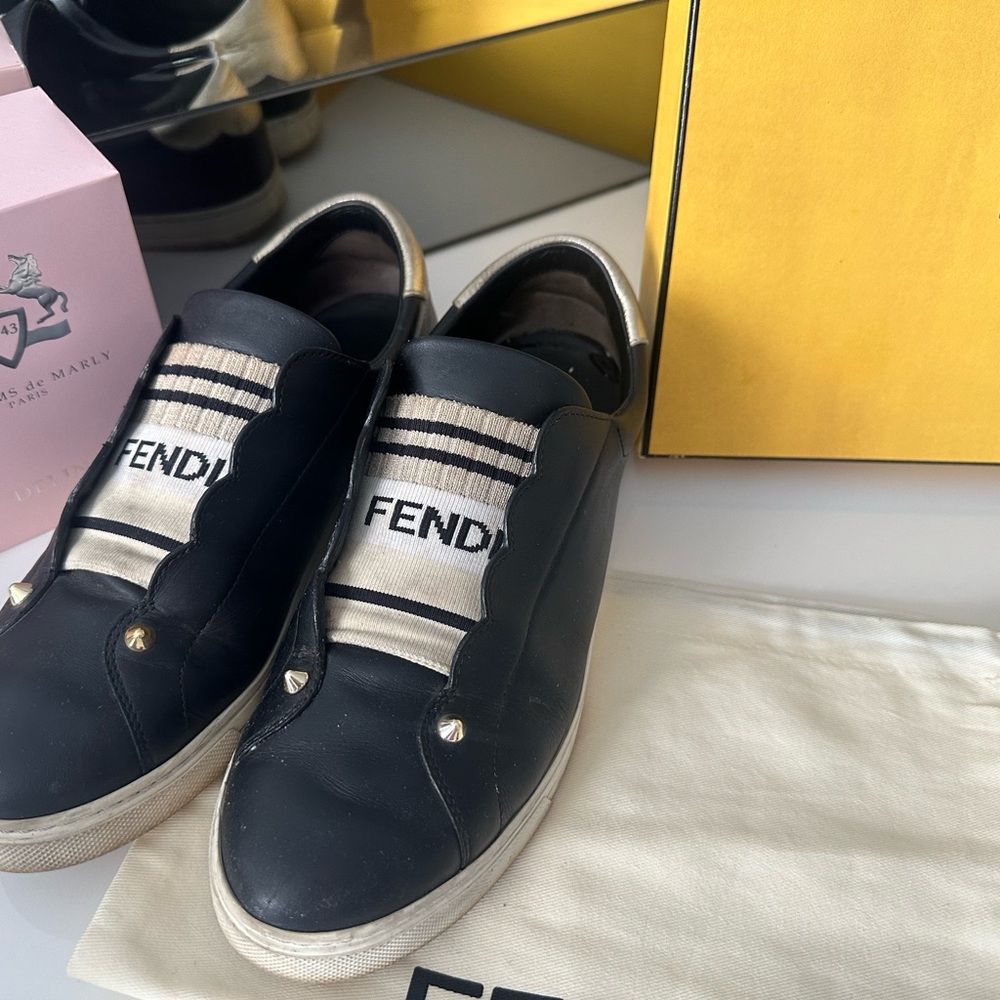 Fendi - Picture 15 of 15